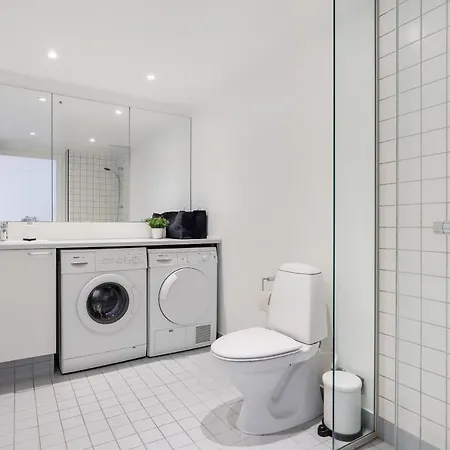New With Balcony & Best Location In Cph *