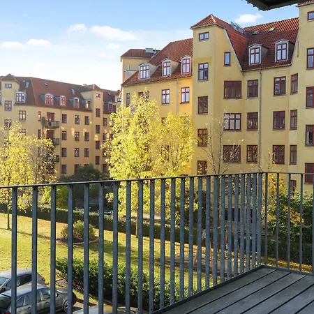 아파트 New With Balcony & Best Location In Cph 코펜하겐