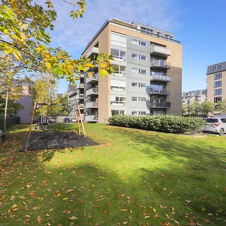 New With Balcony & Best Location In Cph 코펜하겐